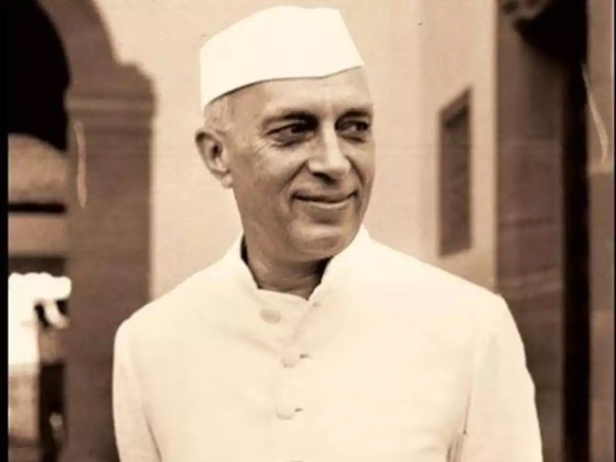 पंडित जवाहरलाल नेहरू जी की पूरी जानकारी – Jawaharlal Nehru